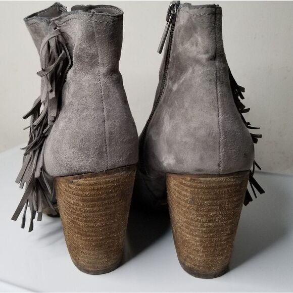 Vince Camuto booties with fringe gray heel - Picture 3 of 10